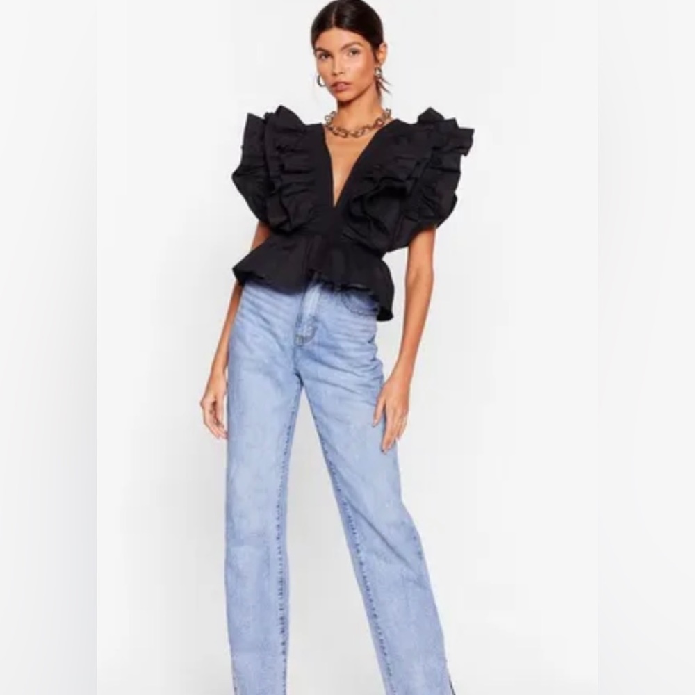 Layered Ruffle V Neck Crop Blouse Size 4 in Black